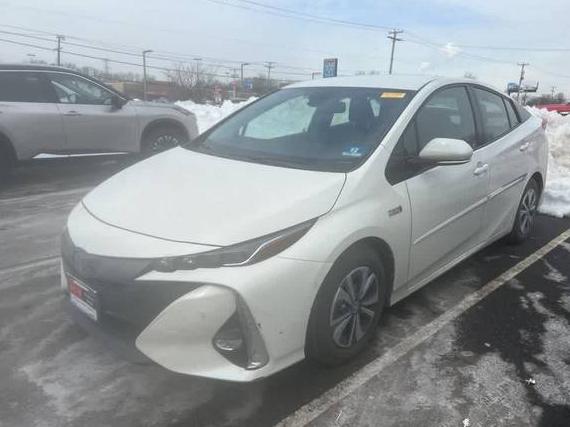 TOYOTA PRIUS PRIME 2018 JTDKARFP0J3075621 image TOYOTA PRIUS PRIME 2018 JTDKARFP0J3075621 image